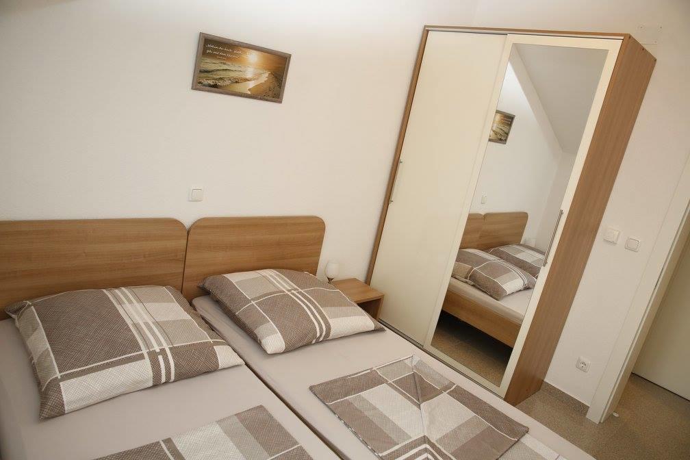 Apartments Simic Vodice Exterior photo