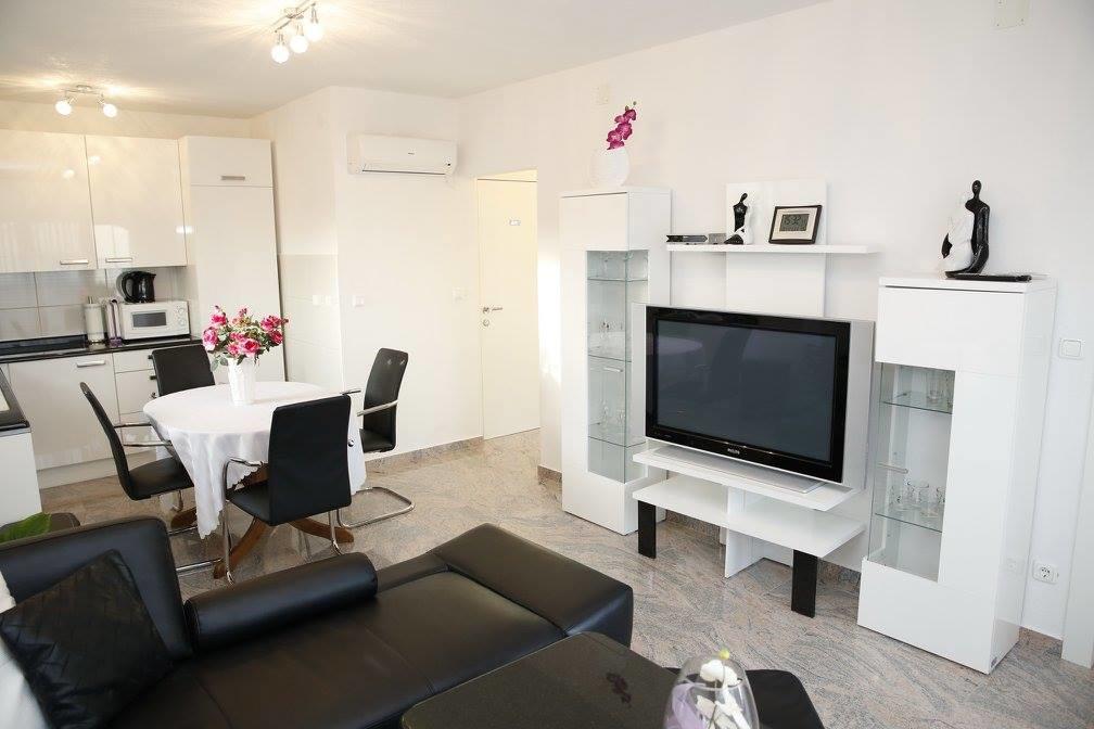 Apartments Simic Vodice Exterior photo