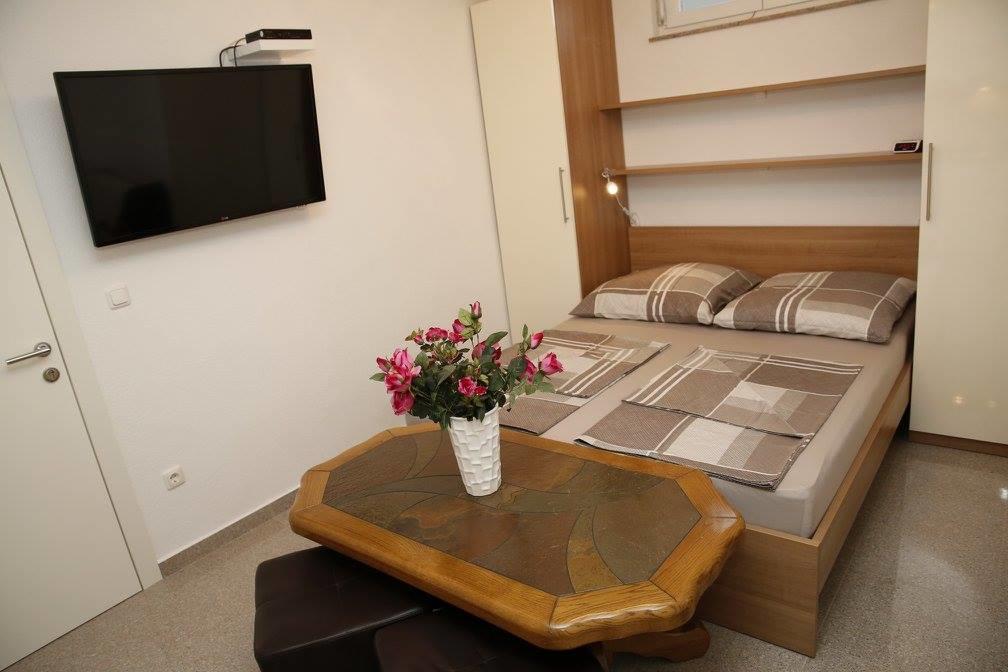 Apartments Simic Vodice Exterior photo